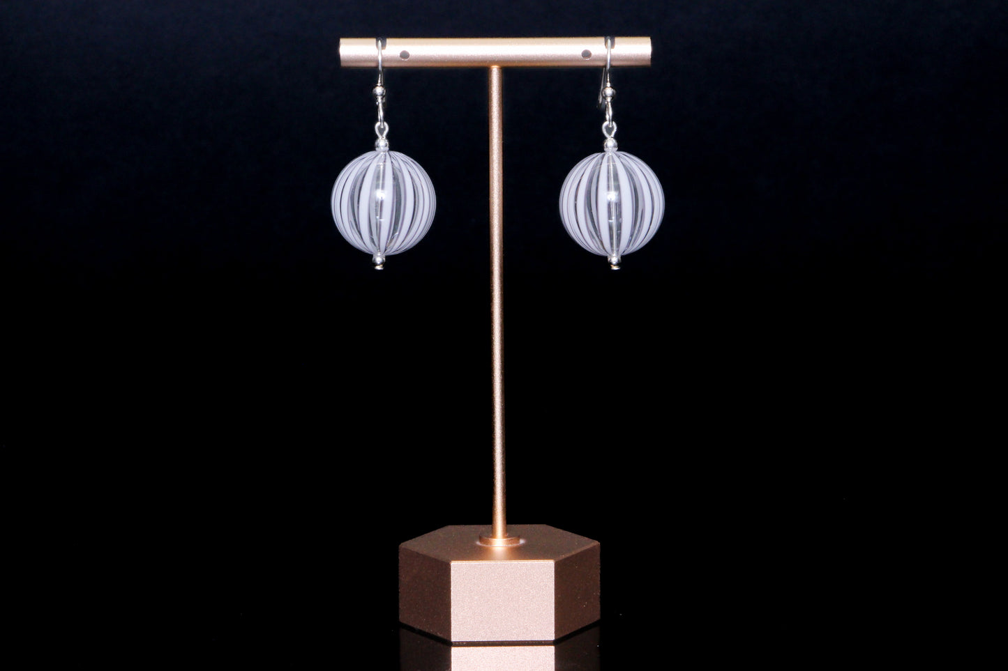 The Genesis Earring: Clear & White